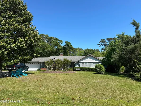 115 Gull Harbor Drive, Newport, NC 28570