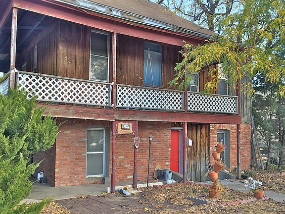 3rd image of 322 N 11th St