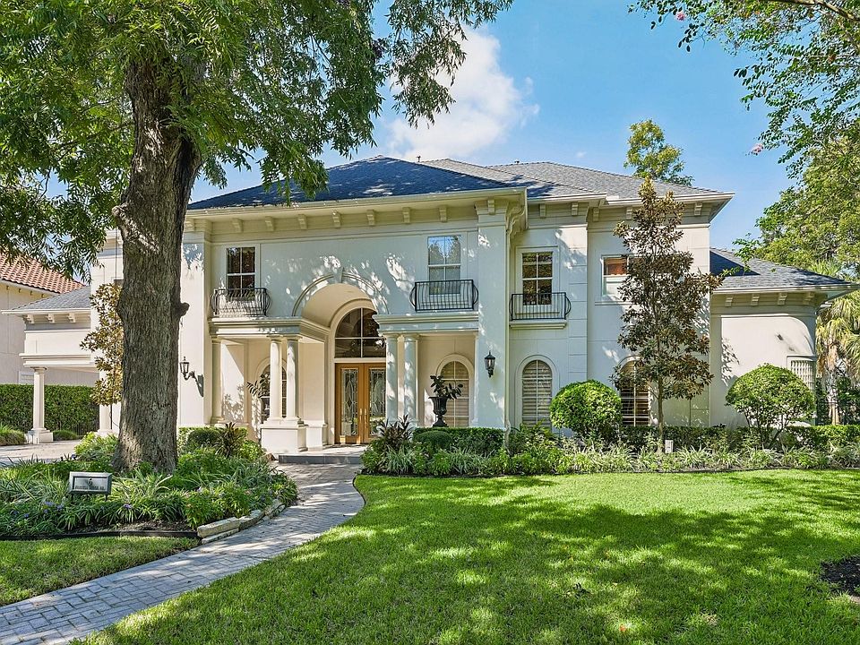 1st image of 6 Farrell Ridge Dr