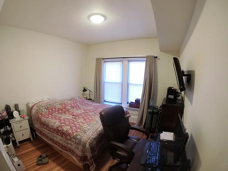 1463 Beacon St #22 — Photo 3