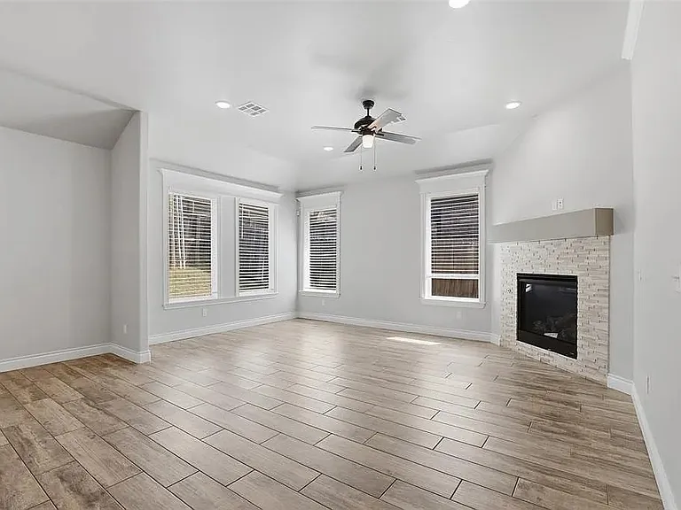 17820 Morning Sky Ct — Photo 13