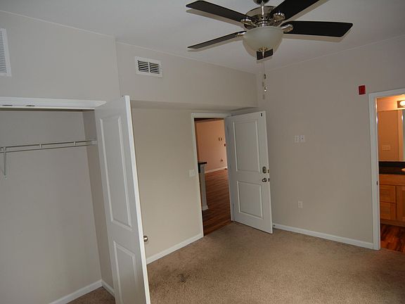 5th image of 605 Pope St #10
