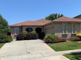 1901 Fall River Dr, Linda, CA