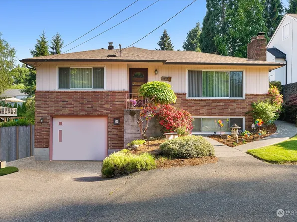 2549 NE 94th Street, Seattle, WA 98115