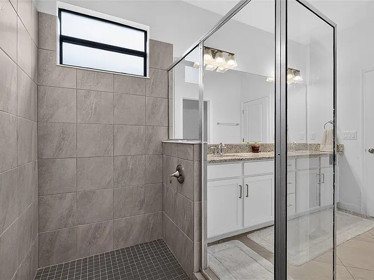 15522 Islandwalk Ave — Photo 28