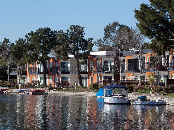 4th image of 1200 E Hillsdale Blvd #10259754