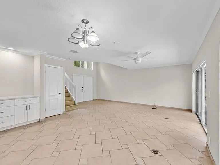 2641 Regalia Way — Photo 6