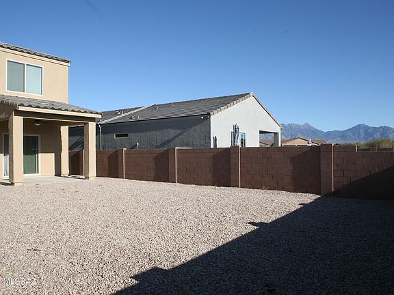 3rd image of 659 N Nestled Hummingbird Ln