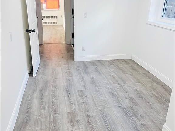 5th image of 701 E 96th St APT 2