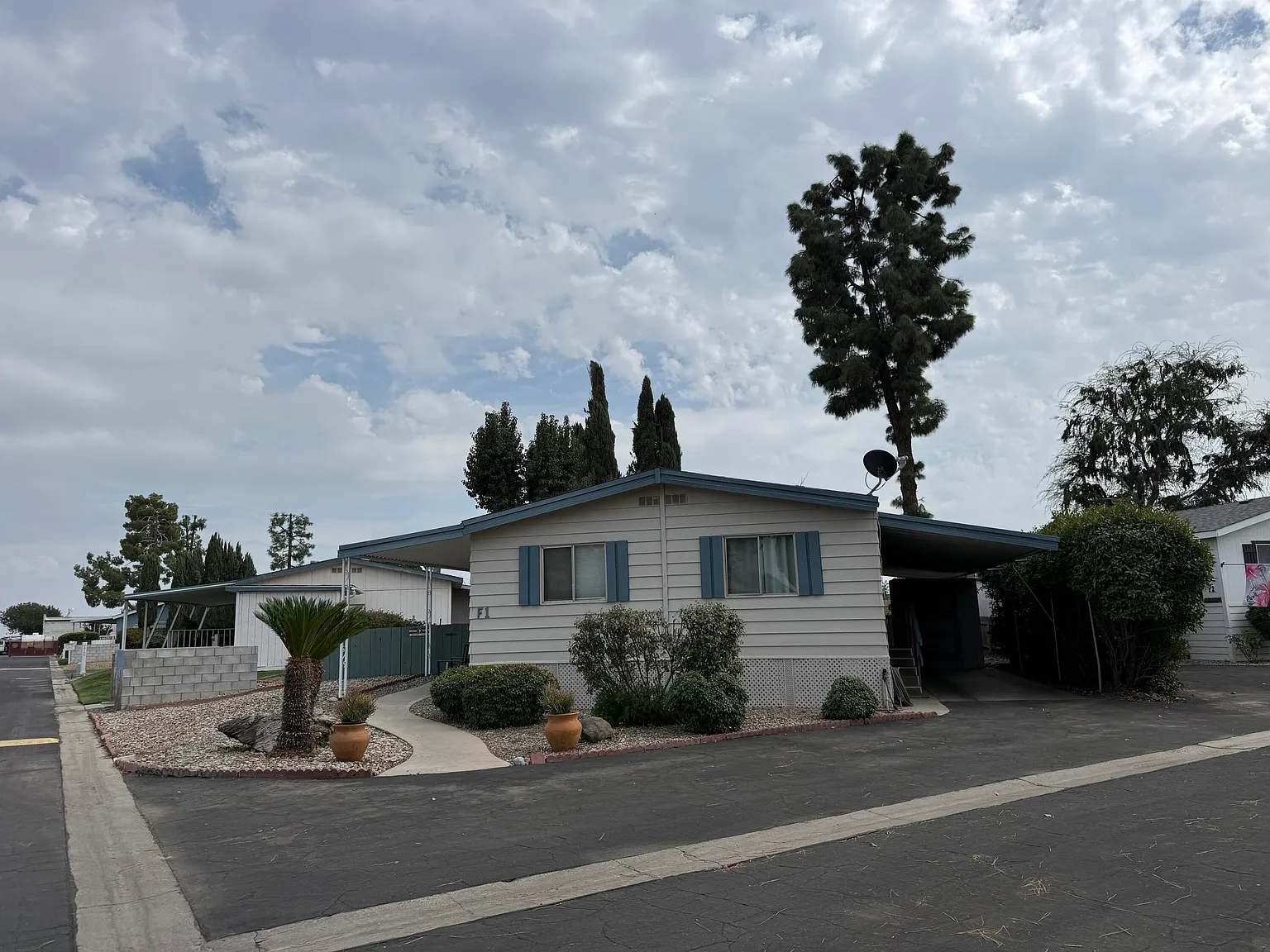 2400 W Midvalley Avenue #F-1 photo 1
