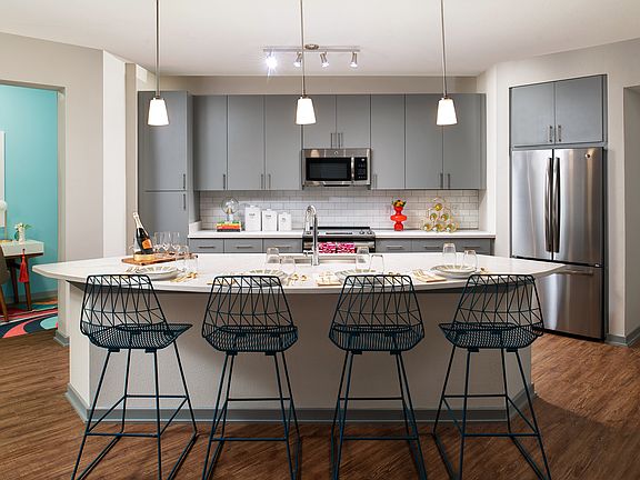 3rd image of 710 N Lemon Ave #100