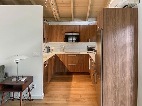 5th image of 1569 San Leandro Ln