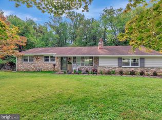 1302 Providence Rd, Secane, PA 19018