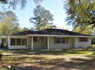 36 Ceasar Rd, Picayune, MS 39466