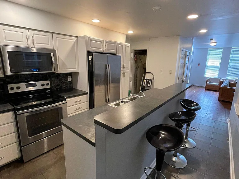 3925 Baltimore Ave #HOUSE — Photo 9