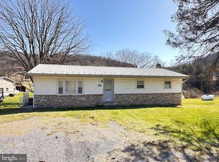 1269 Graysons Gap Rd, New Creek, WV 26743