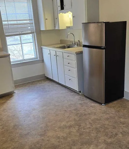 104 Park Street — Photo 3