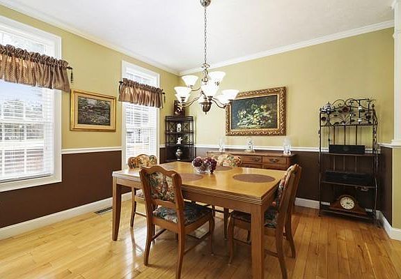 4th image of 19 Dundee Way