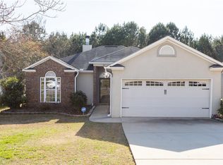 611 Lismore Dr, Opelika, AL 36804