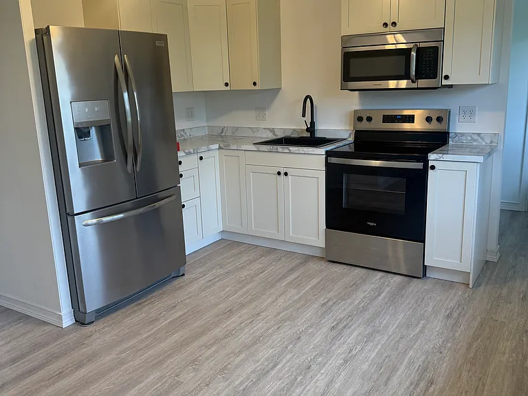 2314 Westfield Dr — Photo 16