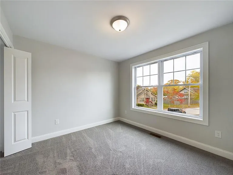 68 Greene St #3 — Photo 6