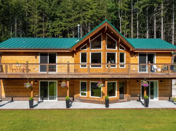 33433 NE 102nd Way, Carnation, WA 98014