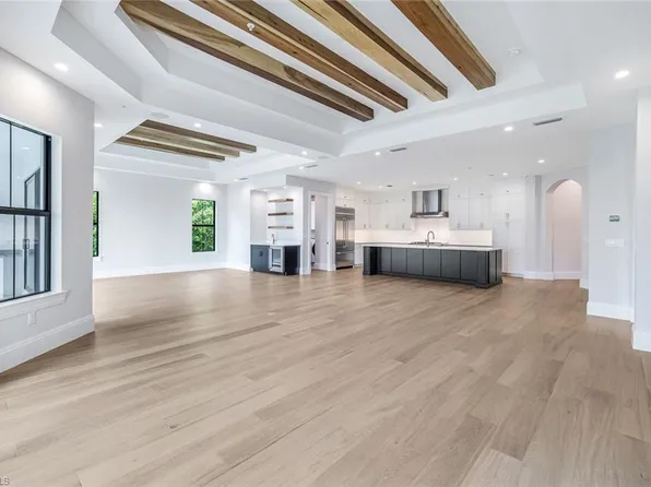 16308 CORSICA WAY #15-202, NAPLES, FL 34110