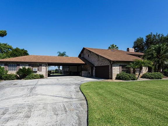 3rd image of 3060 Tohopekaliga Dr