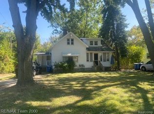 137 Coleman Dr UNIT 3, Waterford, MI 48328