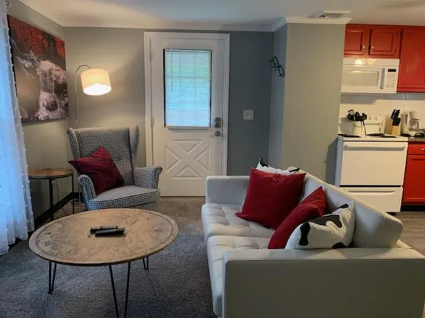(undisclosed Address), Wallingford, CT 06492