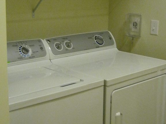 5th image of 944 Discovery Cir NE Unit 507