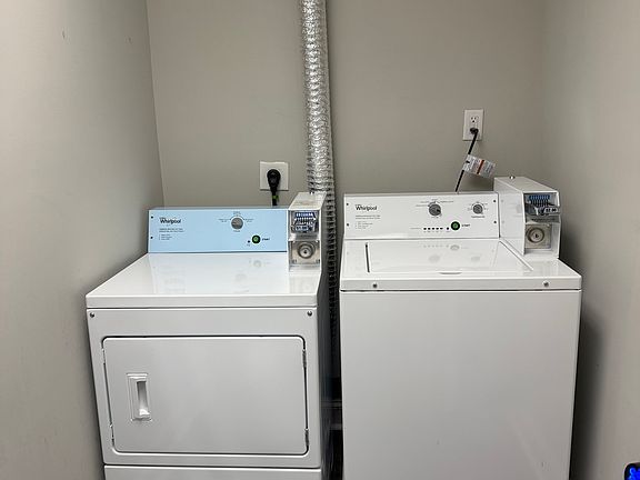 4th image of 8167 Main St Suite 206