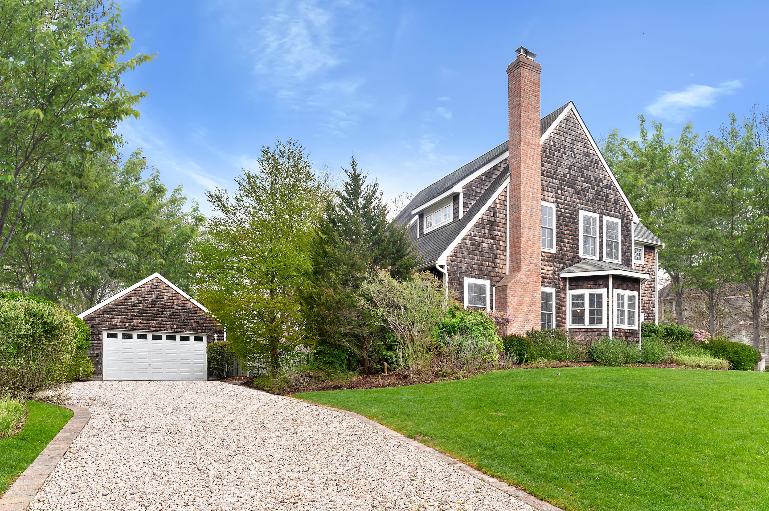 20 Cove Neck Ln, Southampton, NY 11968 Out East