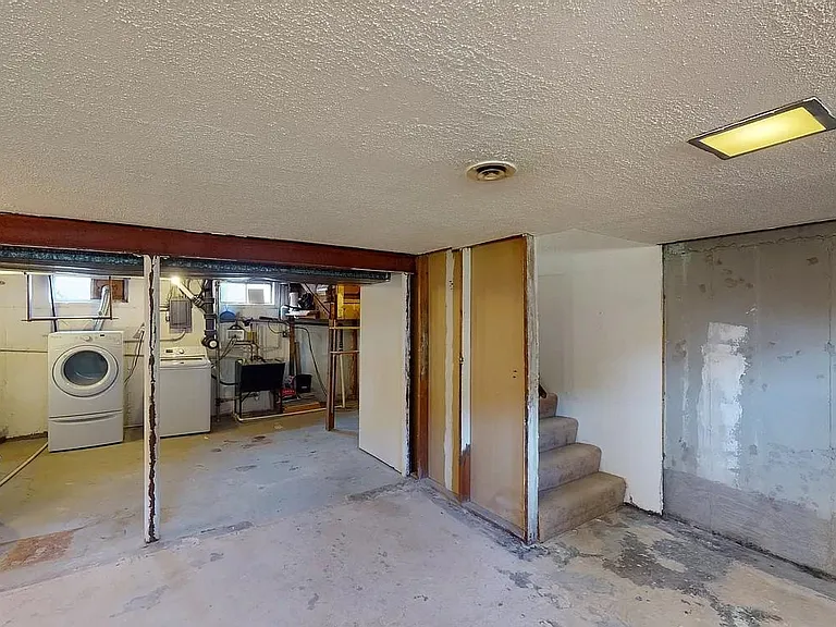 10 E Judith Ann Dr — Photo 12