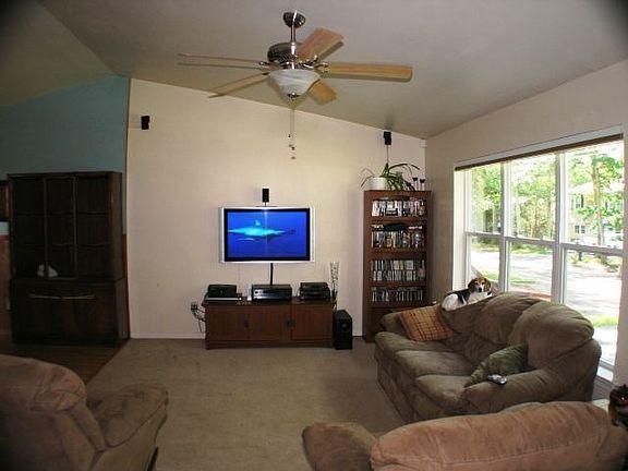 260 Daniels Ave, Browns Mills, NJ 08015