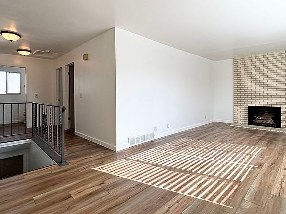 3rd image of 2352 E Fisher Ln #2352