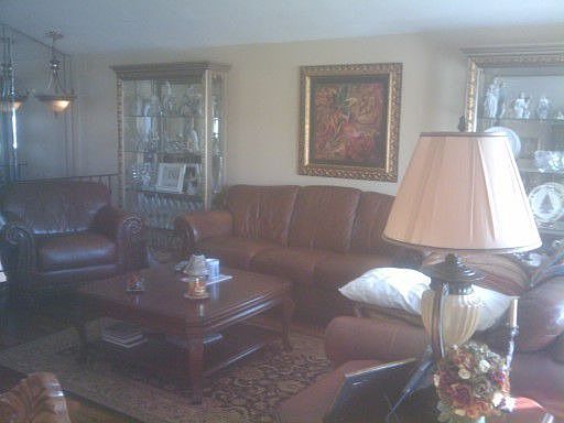 2nd image of 23 Bowling Green Pl
