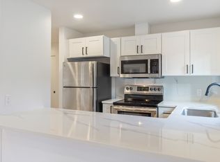 2140 SW Holden St #A4, Seattle, WA 98106