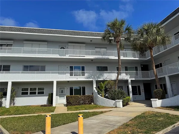 2001 World Parkway Blvd APT 7, Clearwater, FL 33763