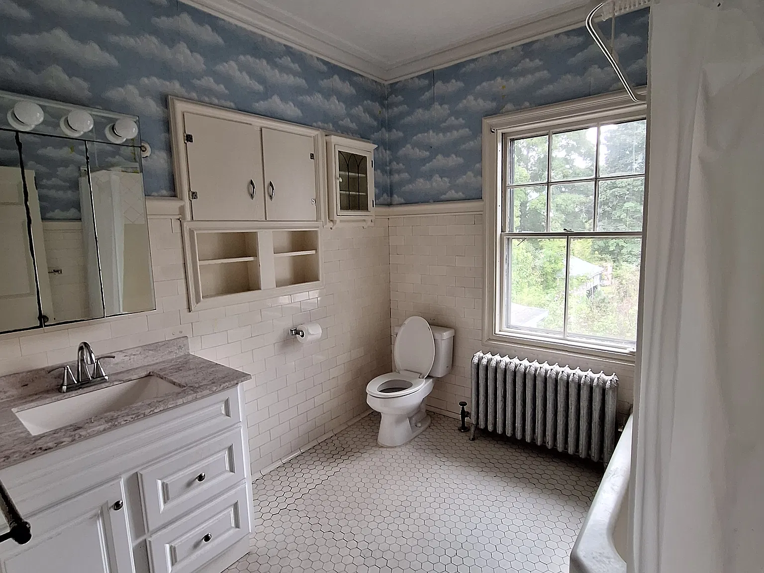 2 bed, 800 sqft, $2,100 — Photo 4