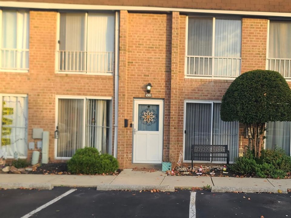 1st image of 403 Brandywine Ct