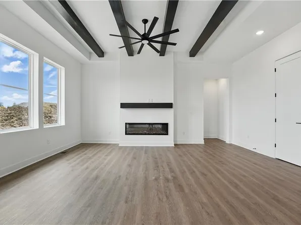 1607 NW 105th Ter, Kansas City, MO 64155