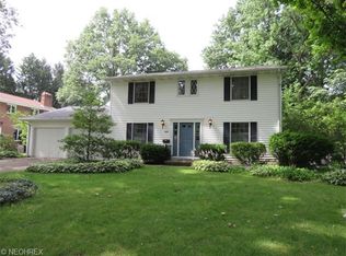 1035 Ashwood Dr, Wooster, OH 44691