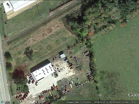3rd image of 599 Ave F