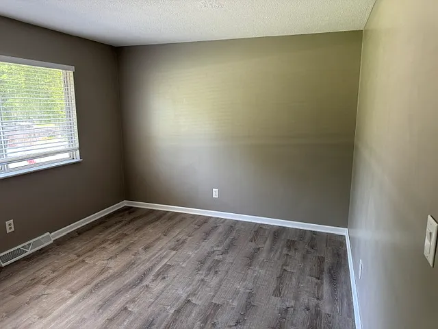 1187 Inglewood Ave #1187 — Photo 7