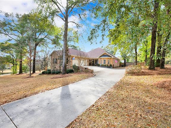 3rd image of 3967 W Ridge Dr