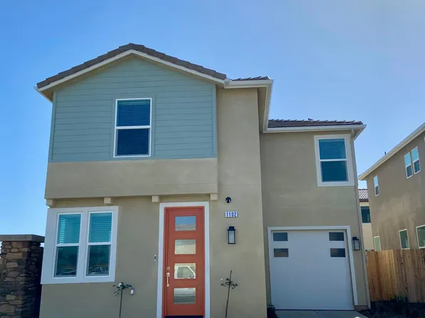 1102 Royalty Way W, Madera, CA 93636