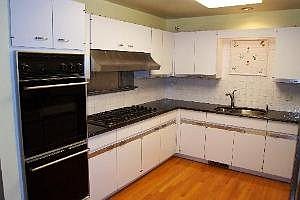 5th image of 10 Burris Ct