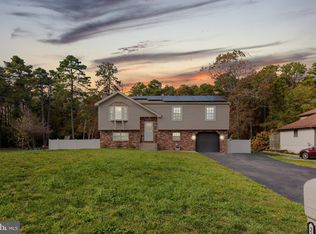 2327 Ilene Ln, Atco, NJ 08004