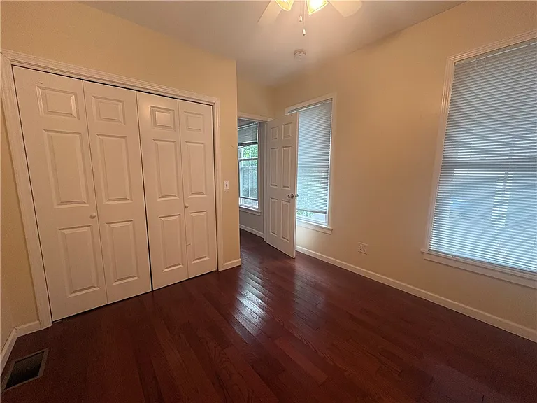 6 Walnut St #2 — Photo 5